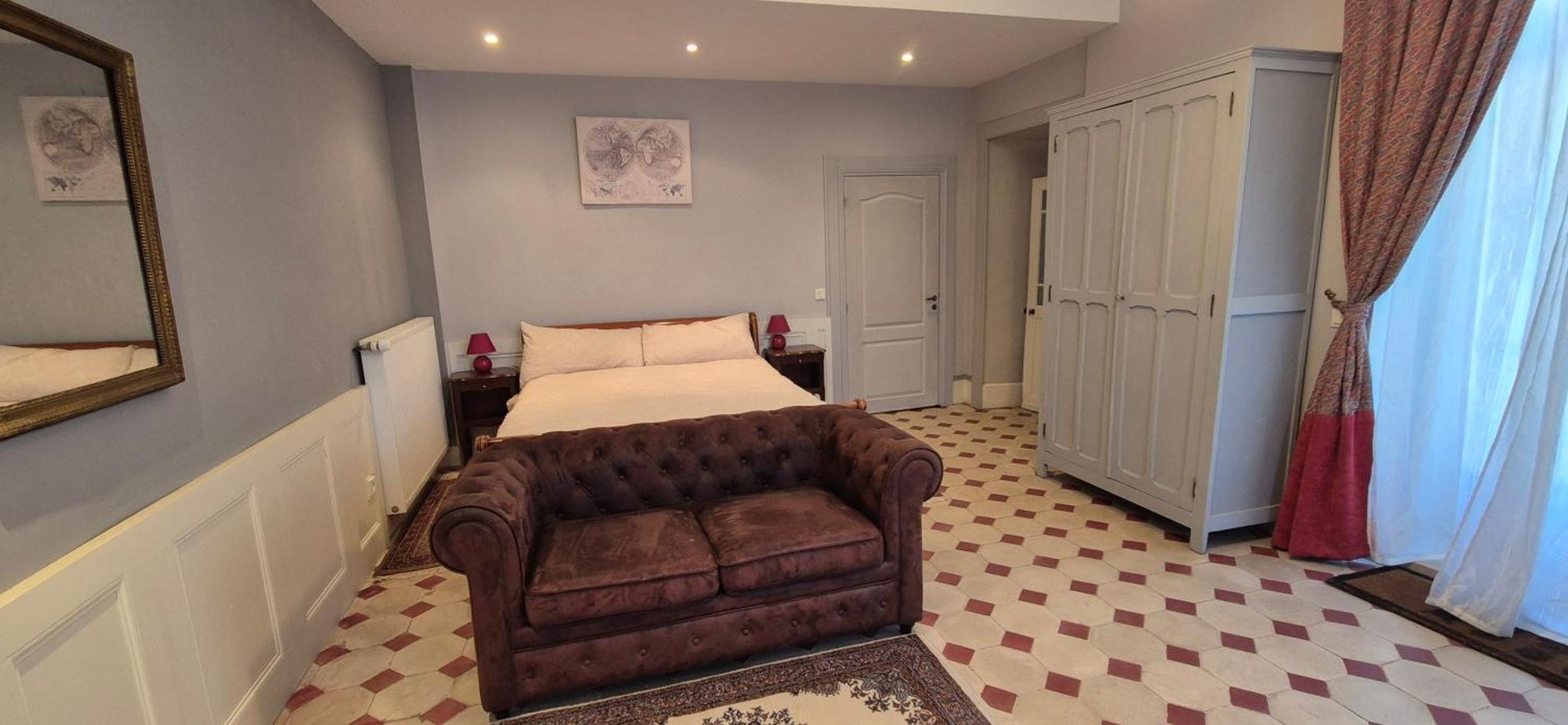 Chateau La Hussardiere Dampierre-sur-Salon Exterior photo